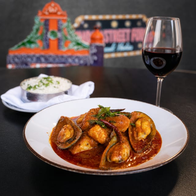BOMBAY SEAFOOD CURRY.