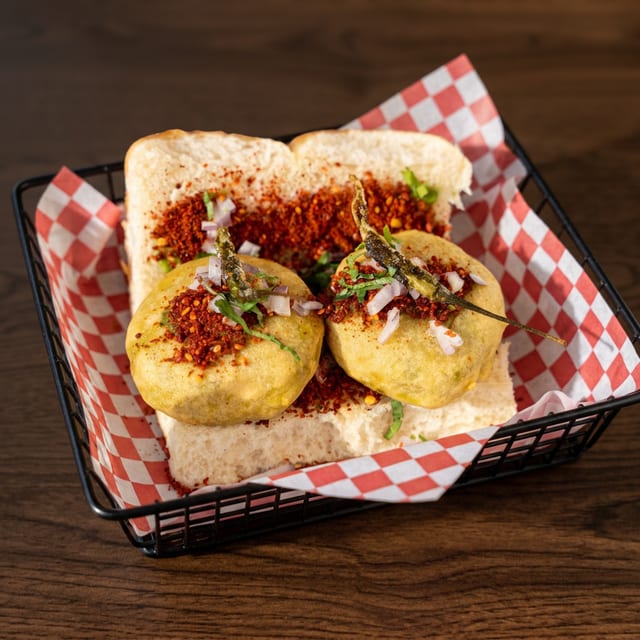 Vada Pav.