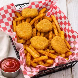 Chicken Nuggets & Fries